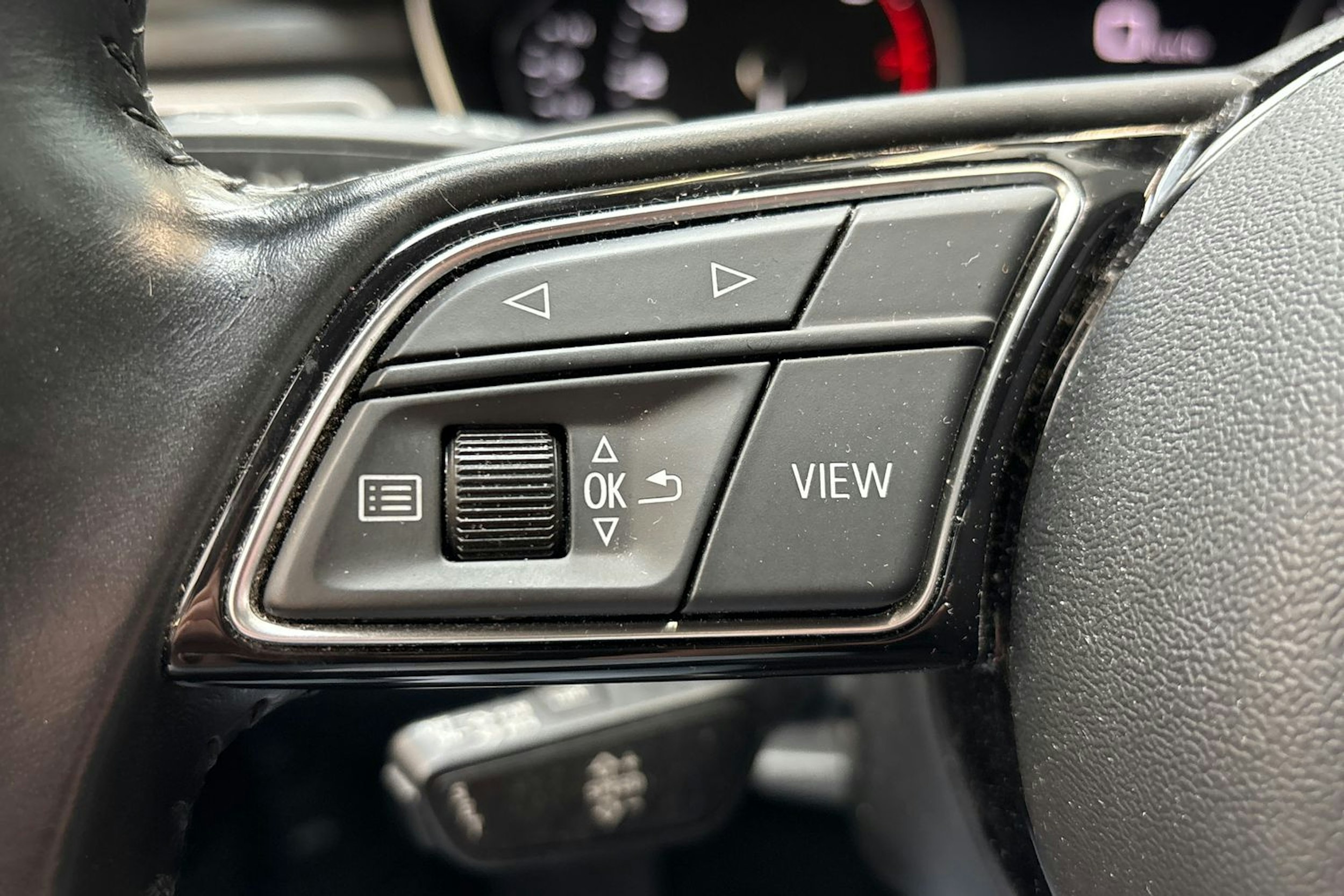 vihreä Audi A4 2020 kuva 20.