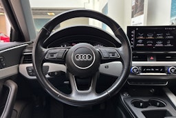 vihreä Audi A4 2020 kuva 24.