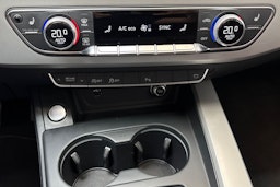 vihreä Audi A4 2020 kuva 29.
