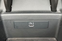 vihreä Audi A4 2020 kuva 32.