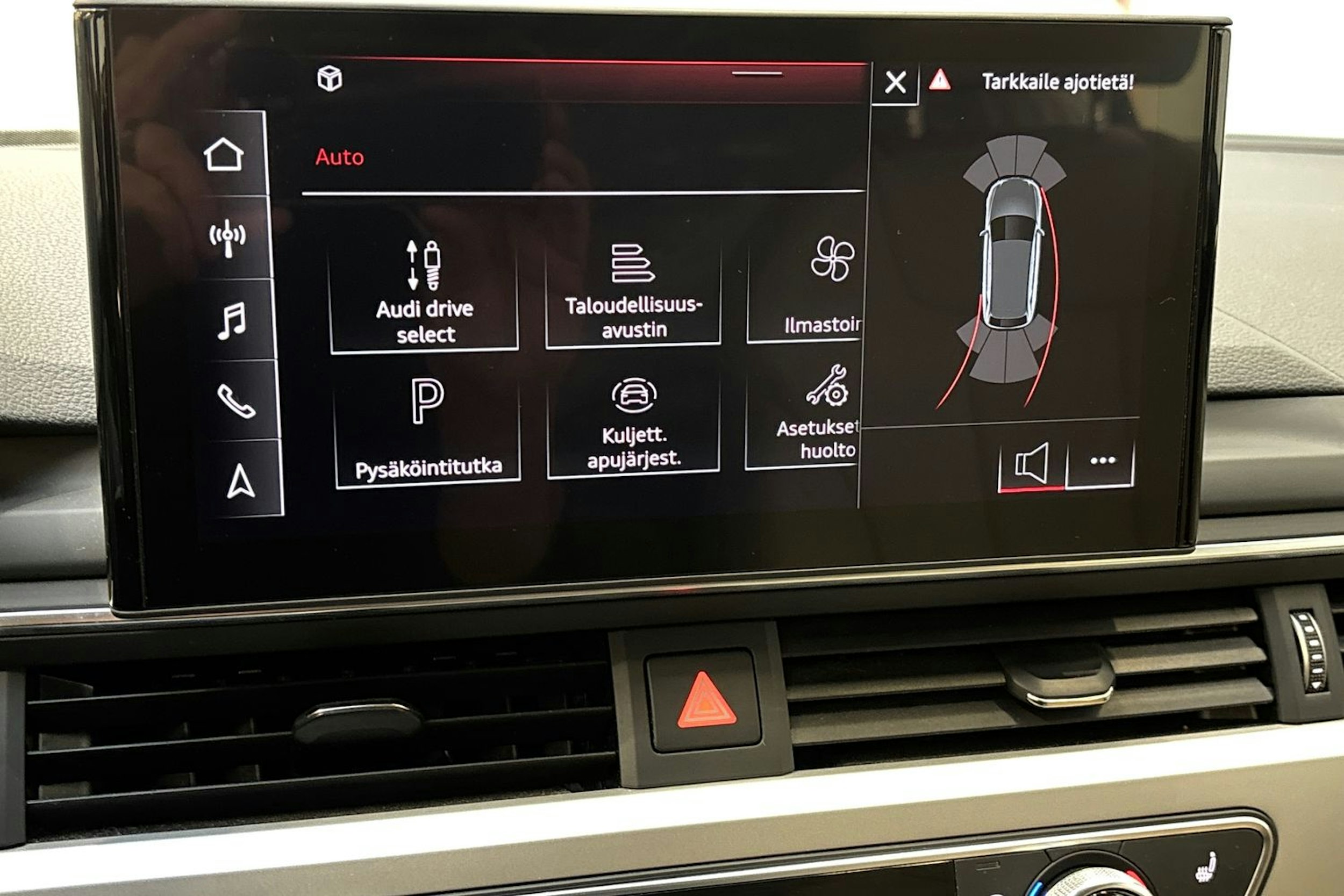 hopea Audi A4 2020 kuva 24.