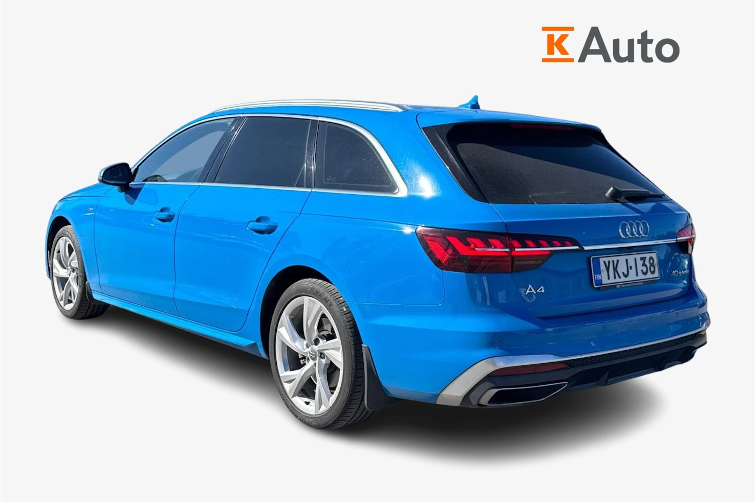 sininen Audi A4 2020 kuva 2.