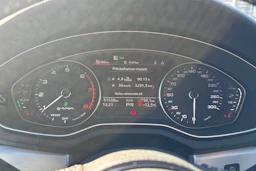 sininen Audi A4 2020 kuva 14.