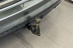 harmaa Audi A4 2020 kuva 18.