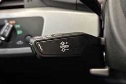 harmaa Audi A4 2020 kuva 23.