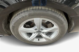 Musta Audi A4 2020 kuva 12.