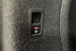 Musta Audi A4 2020 kuva 18.