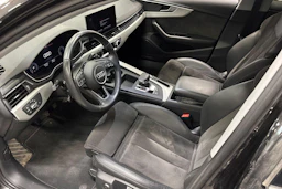 musta Audi A4 2020 kuva 3.