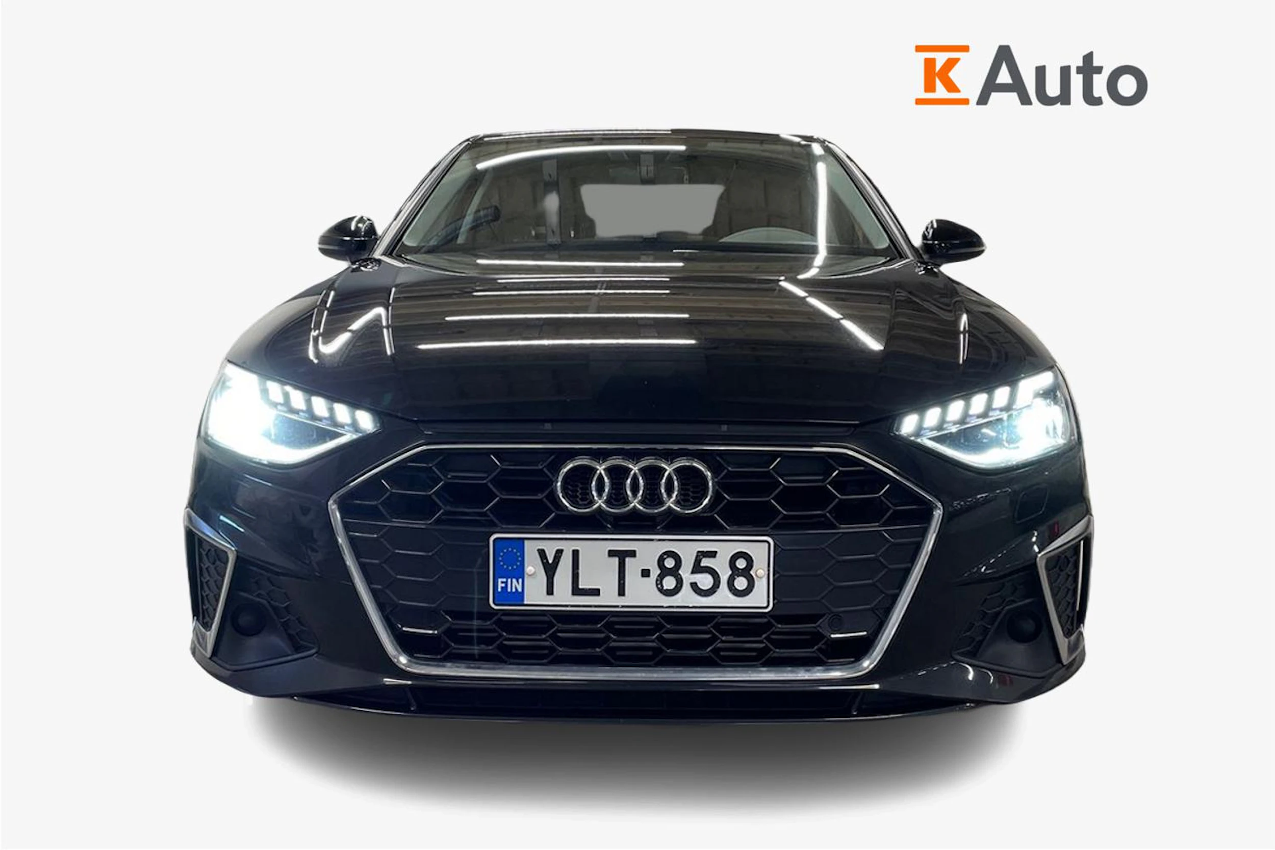 musta Audi A4 2020 kuva 4.