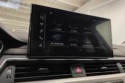 musta Audi A4 2020 kuva 16.