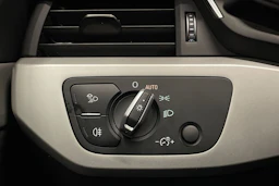 musta Audi A4 2020 kuva 24.