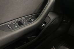 valkoinen Audi A4 2020 kuva 20.
