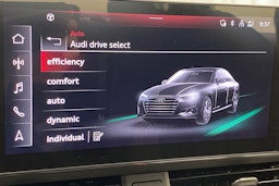 valkoinen Audi A4 2020 kuva 26.