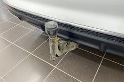 valkoinen Audi A4 2020 kuva 35.