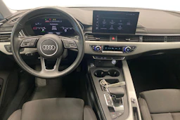 valkoinen Audi A4 2020 kuva 7.