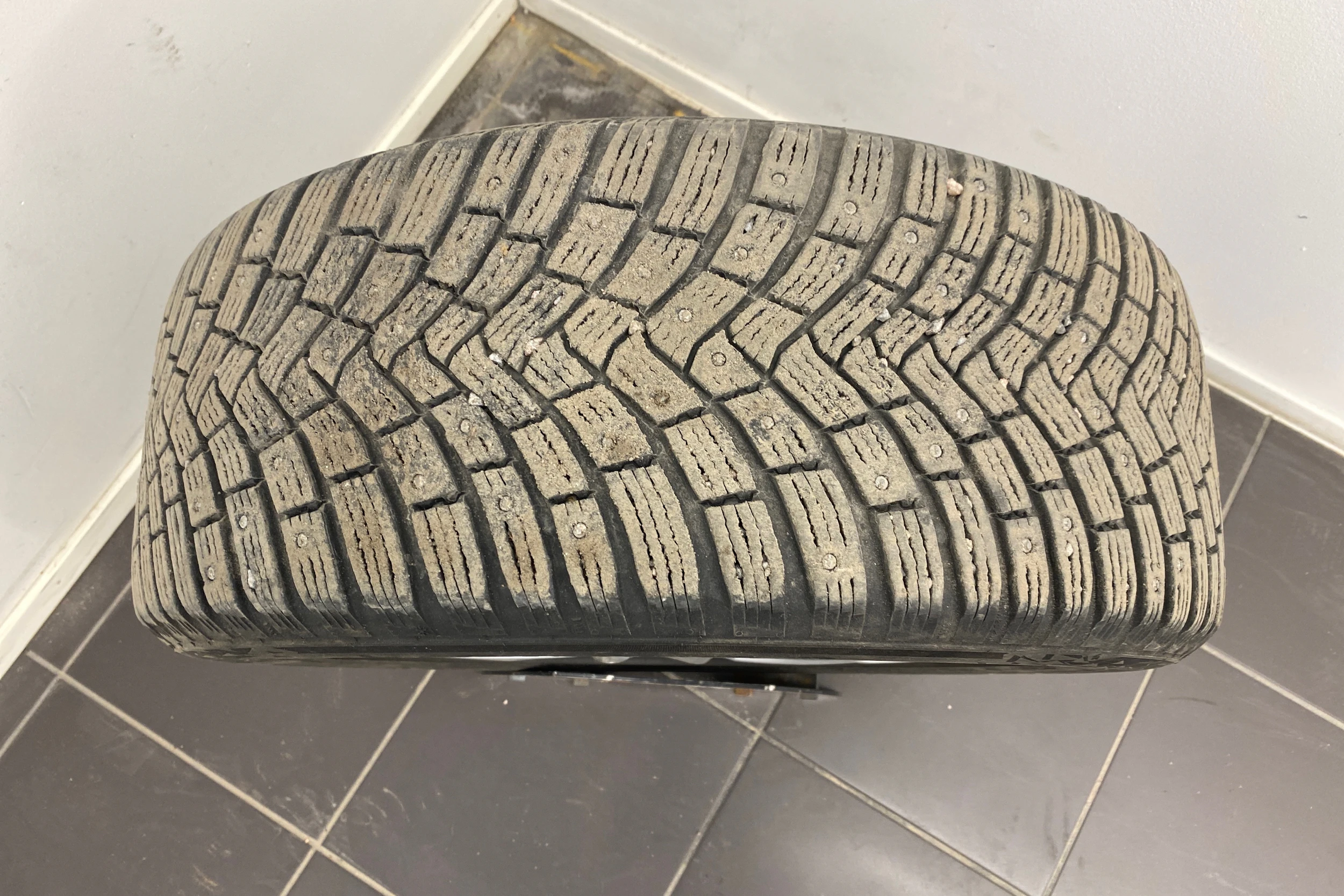 valkoinen Audi A4 2020 kuva 23.