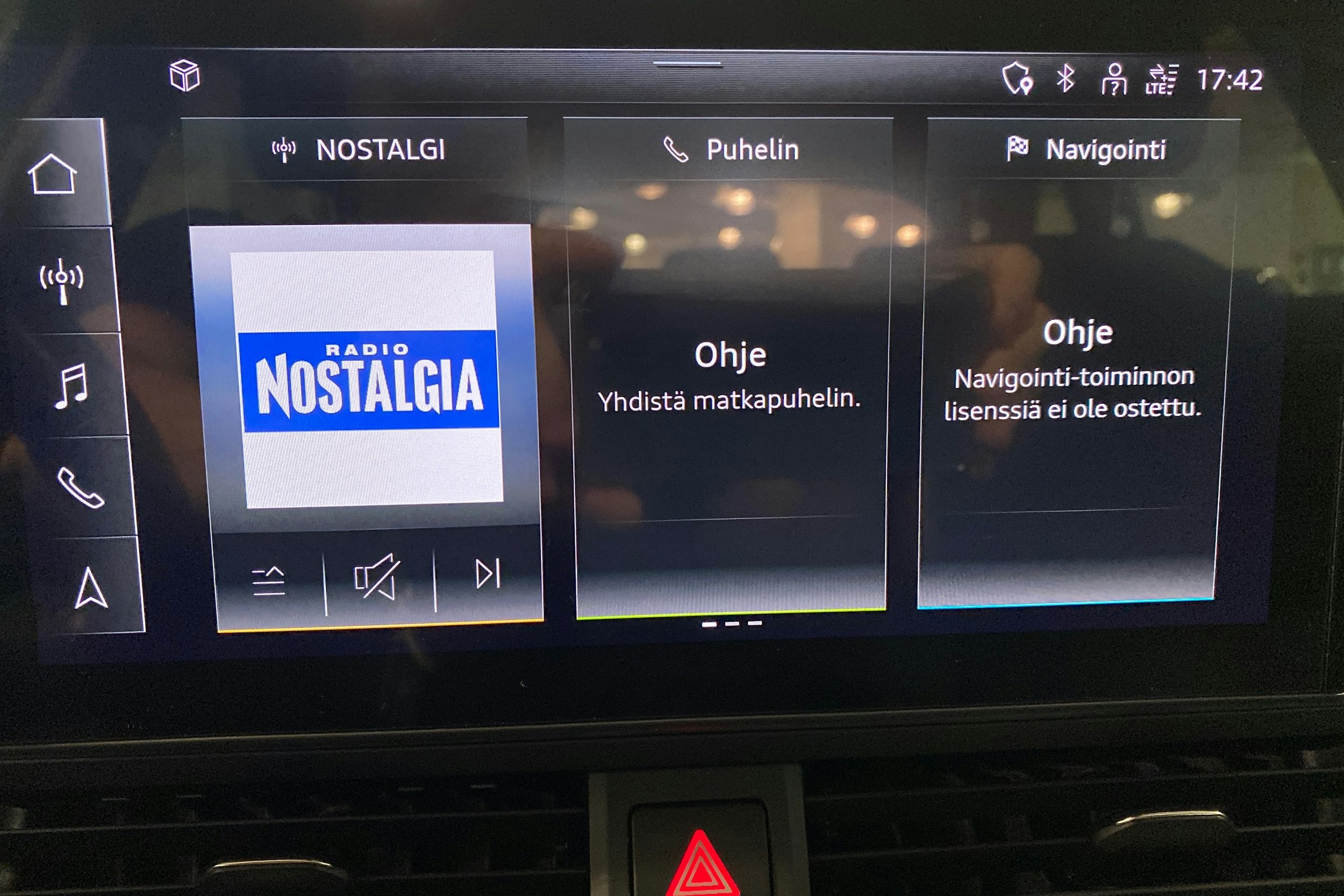 valkoinen Audi A4 2020 kuva 24.