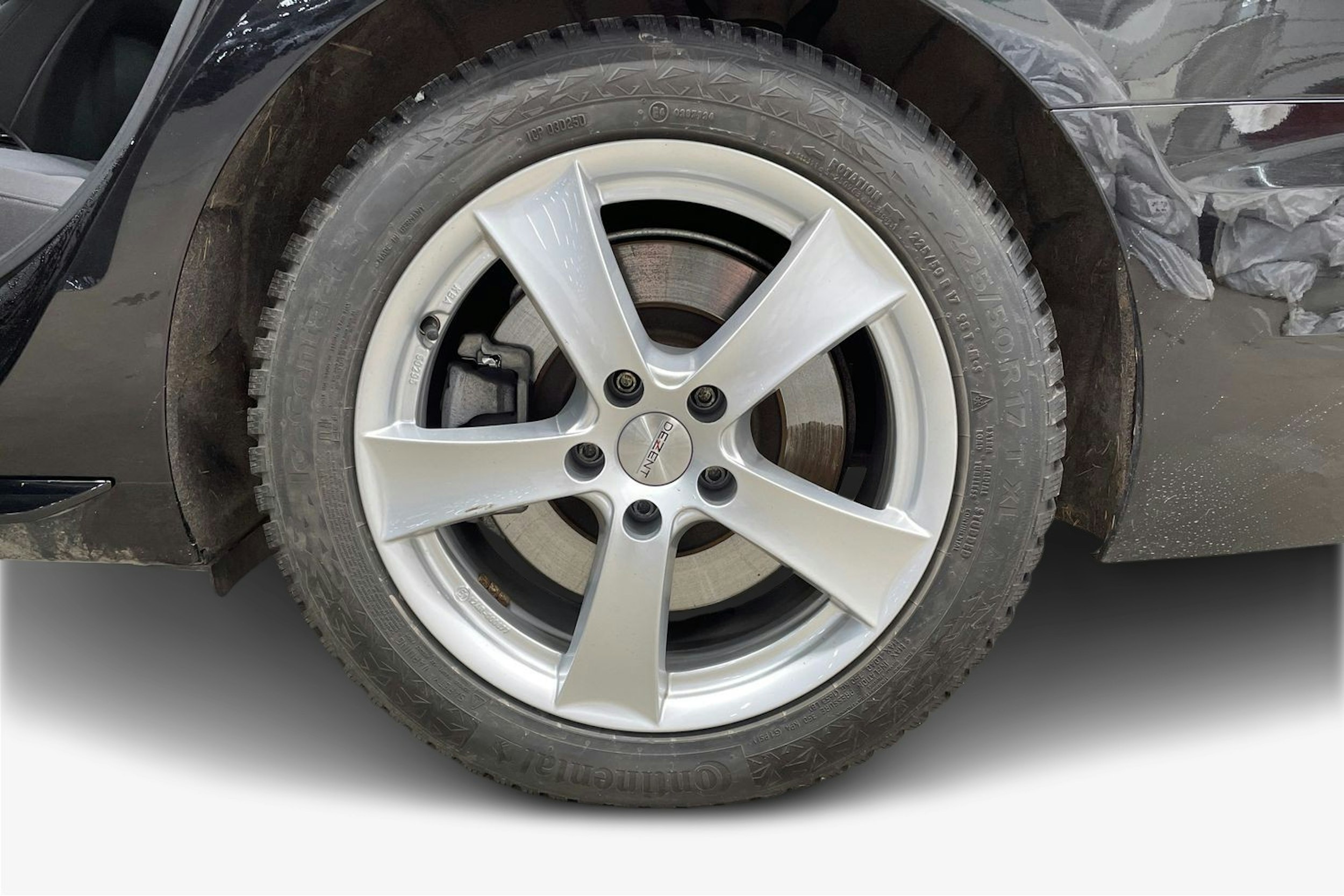 musta Audi A4 2020 kuva 11.