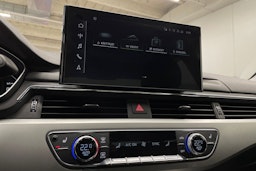 musta Audi A4 2020 kuva 18.