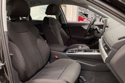 musta Audi A4 2020 kuva 30.