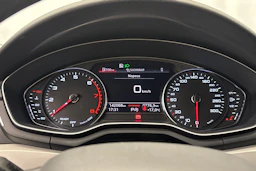 musta Audi A4 2021 kuva 17.