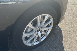musta Audi A4 2021 kuva 10.