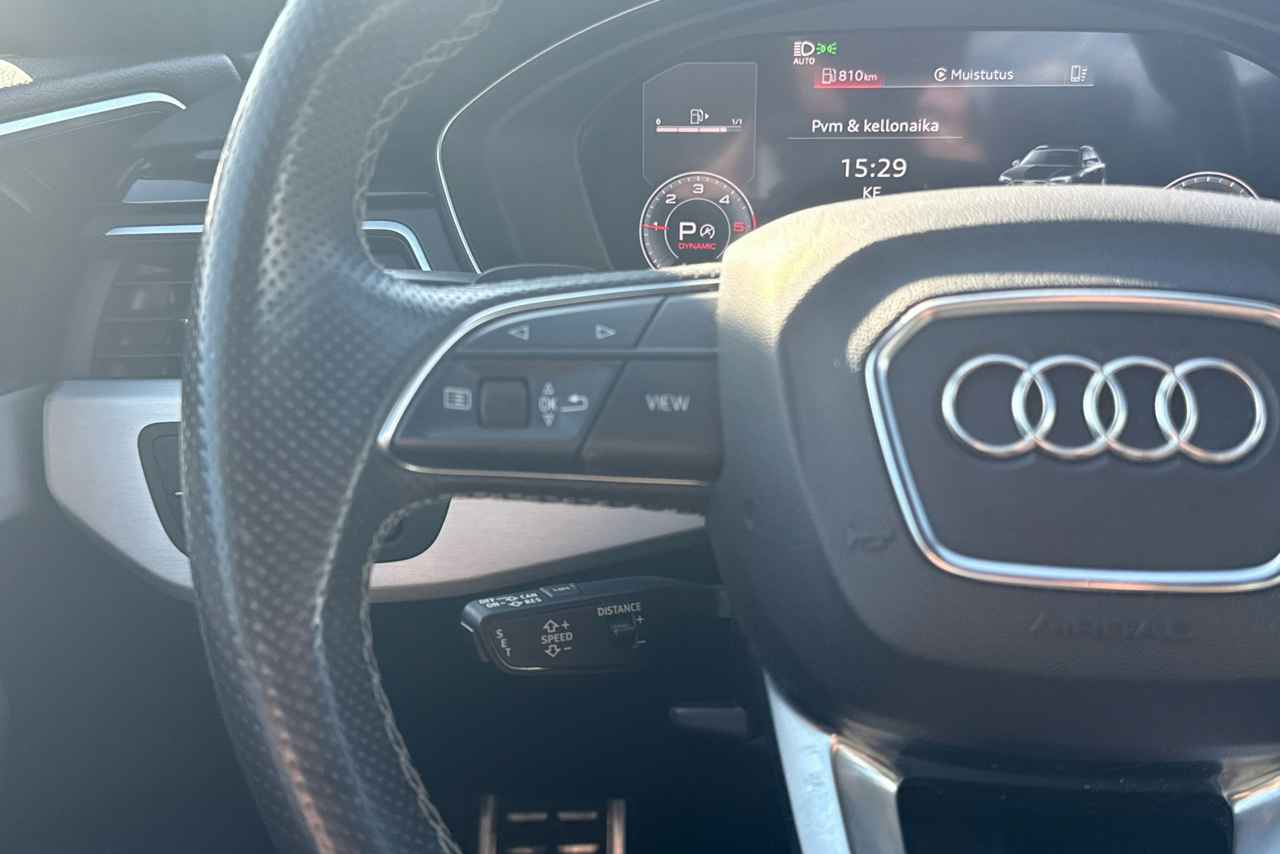 musta Audi A4 2021 kuva 12.
