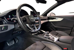 Musta Audi A4 2021 kuva 3.