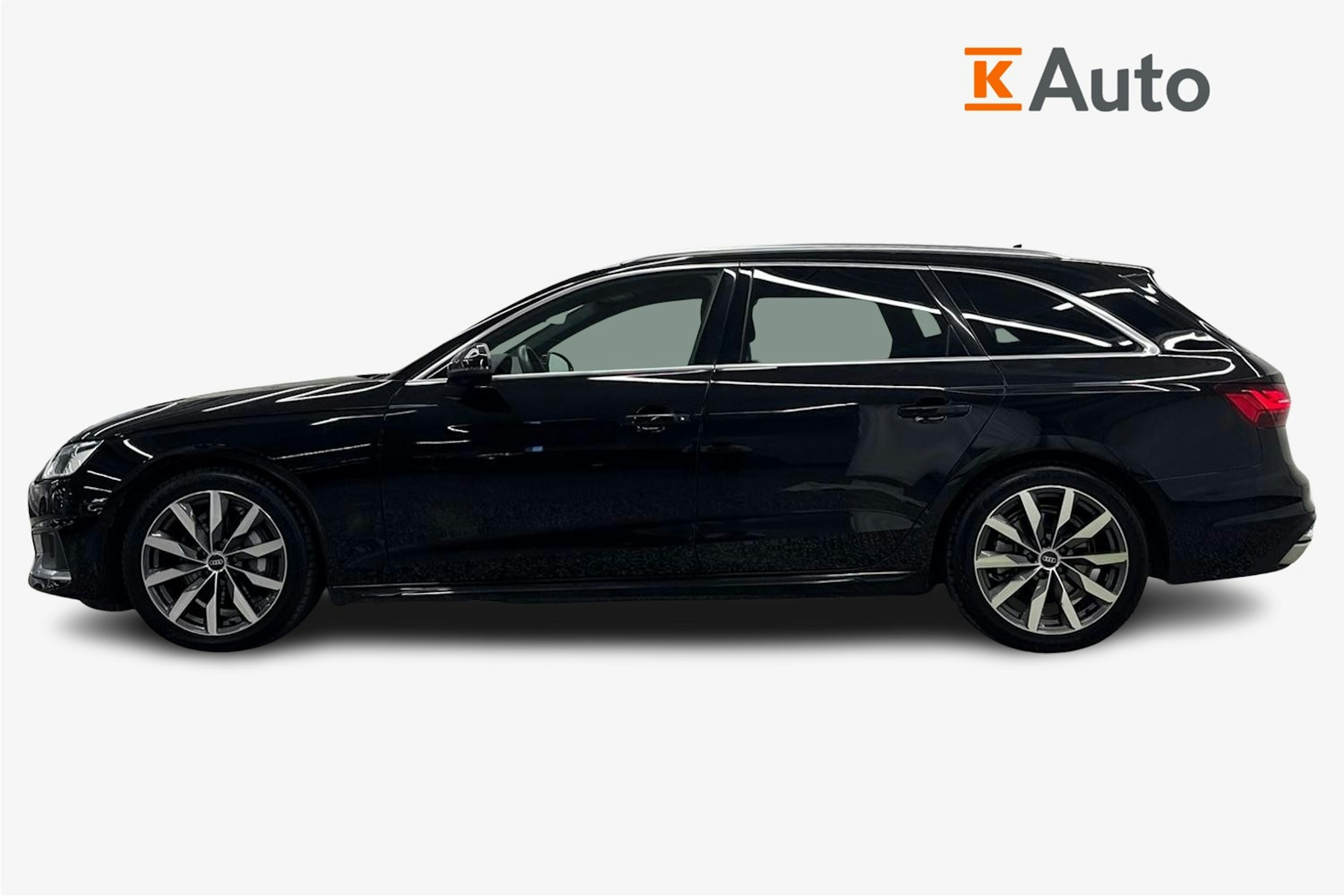 musta Audi A4 2021 kuva 6.