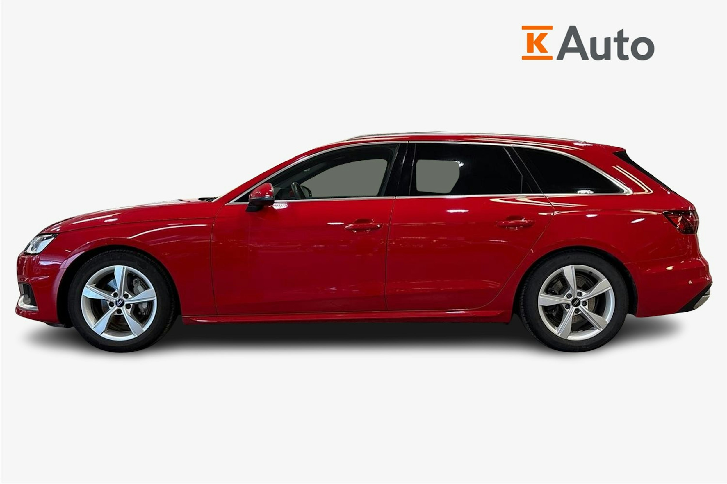 punainen Audi A4 2021 kuva 6.