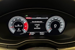 punainen Audi A4 2021 kuva 18.