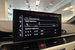 punainen Audi A4 2021 kuva 24.