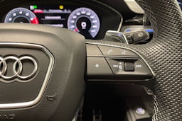 sininen Audi A4 2021 kuva 24.