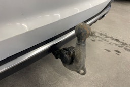 met. valkoinen Audi A4 2021 kuva 13.