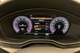 met. valkoinen Audi A4 2021 kuva 17.