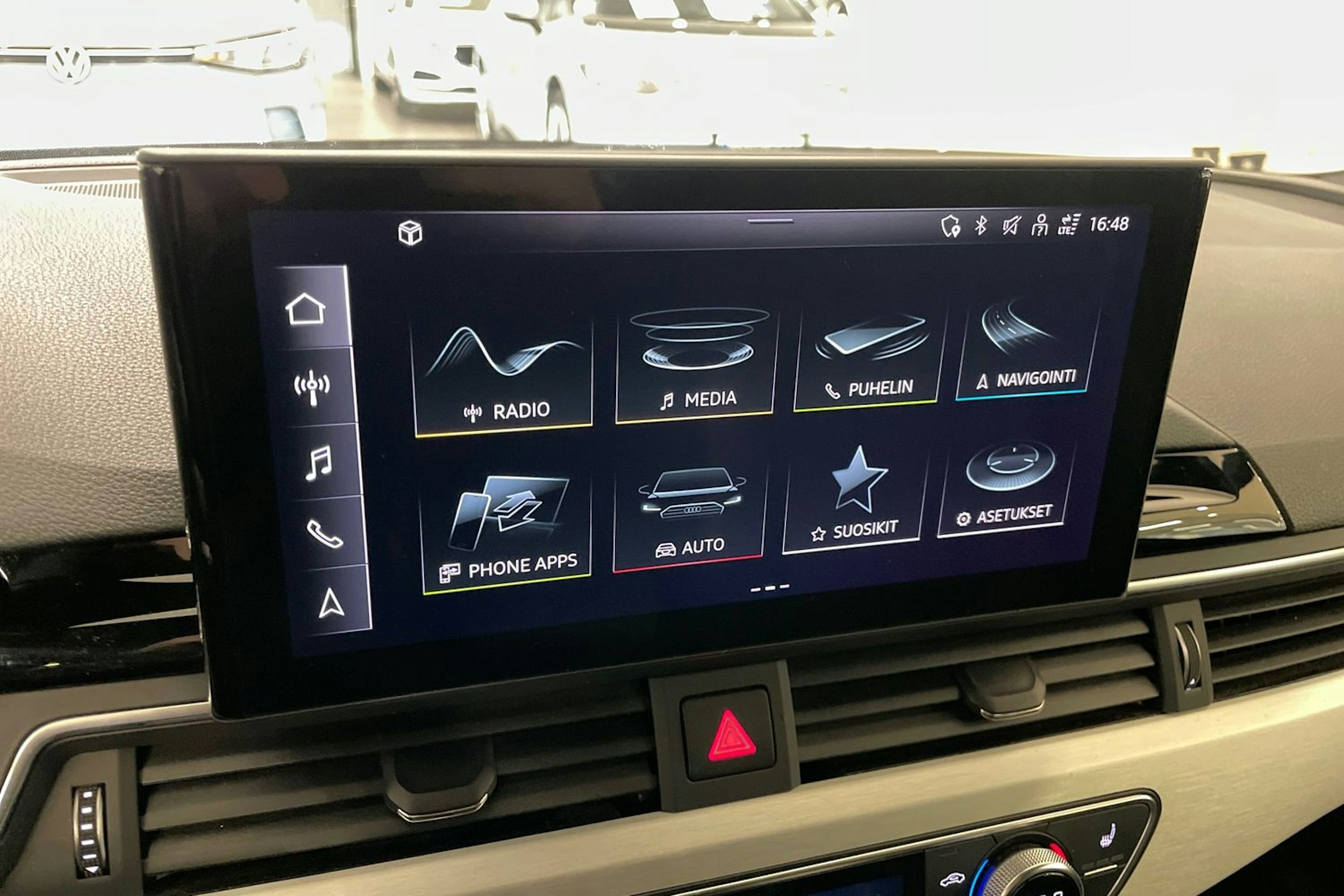 met. valkoinen Audi A4 2021 kuva 20.