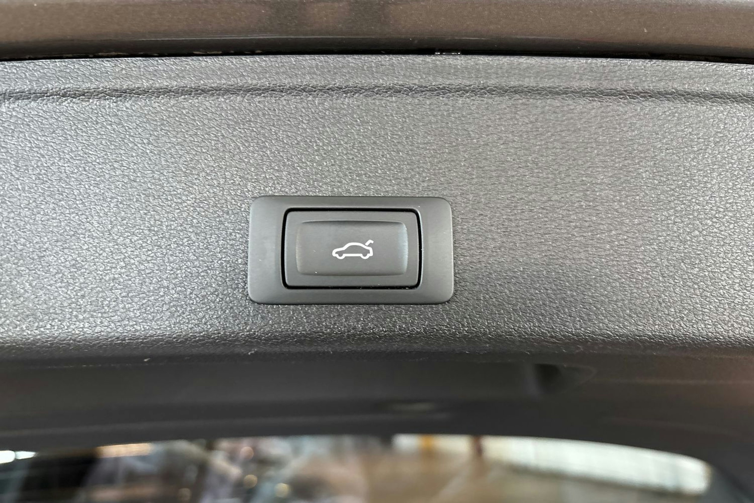 harmaa Audi A4 2021 kuva 21.