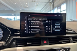 harmaa Audi A4 2021 kuva 29.