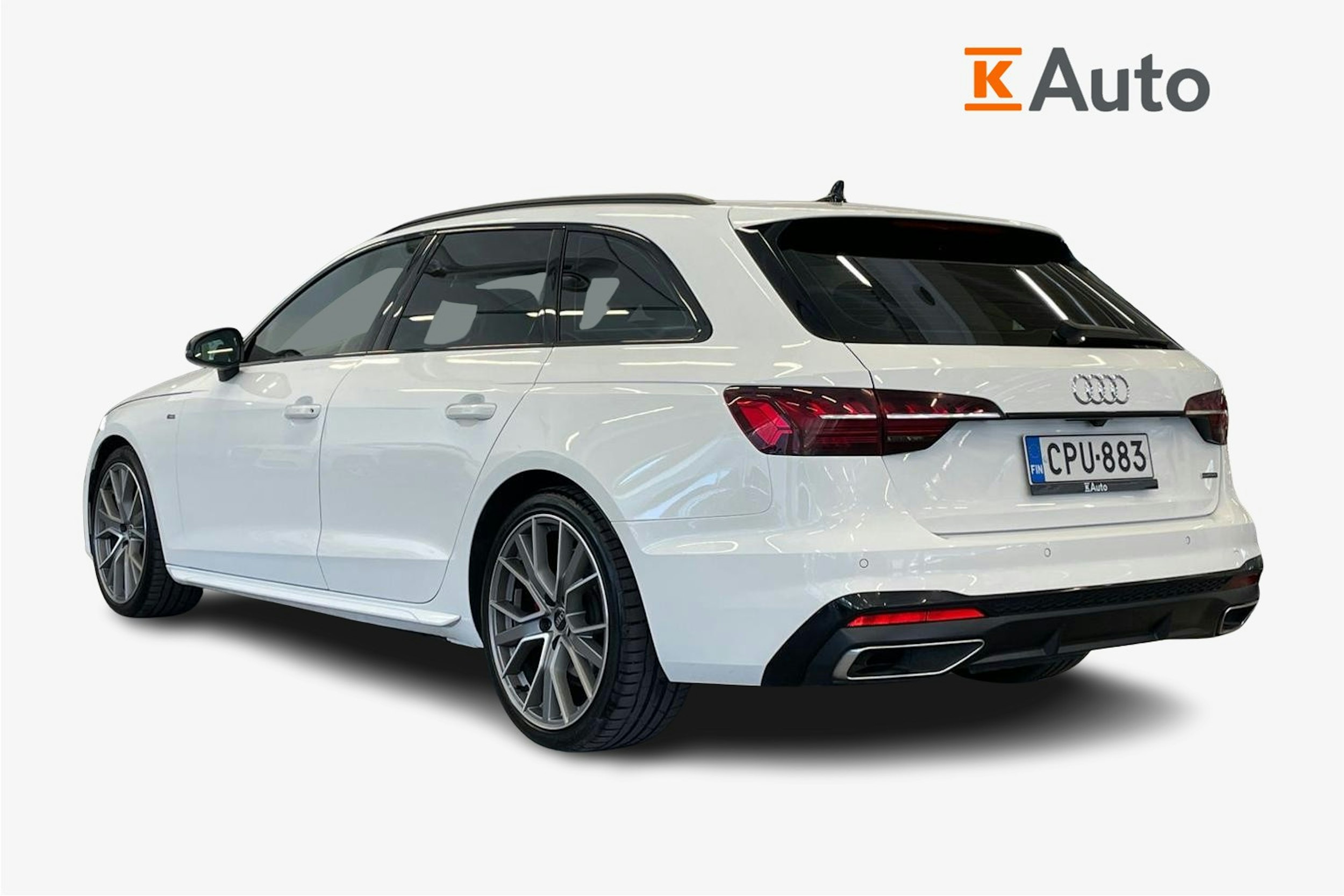 Valkoinen Audi A4 2021 kuva 2.