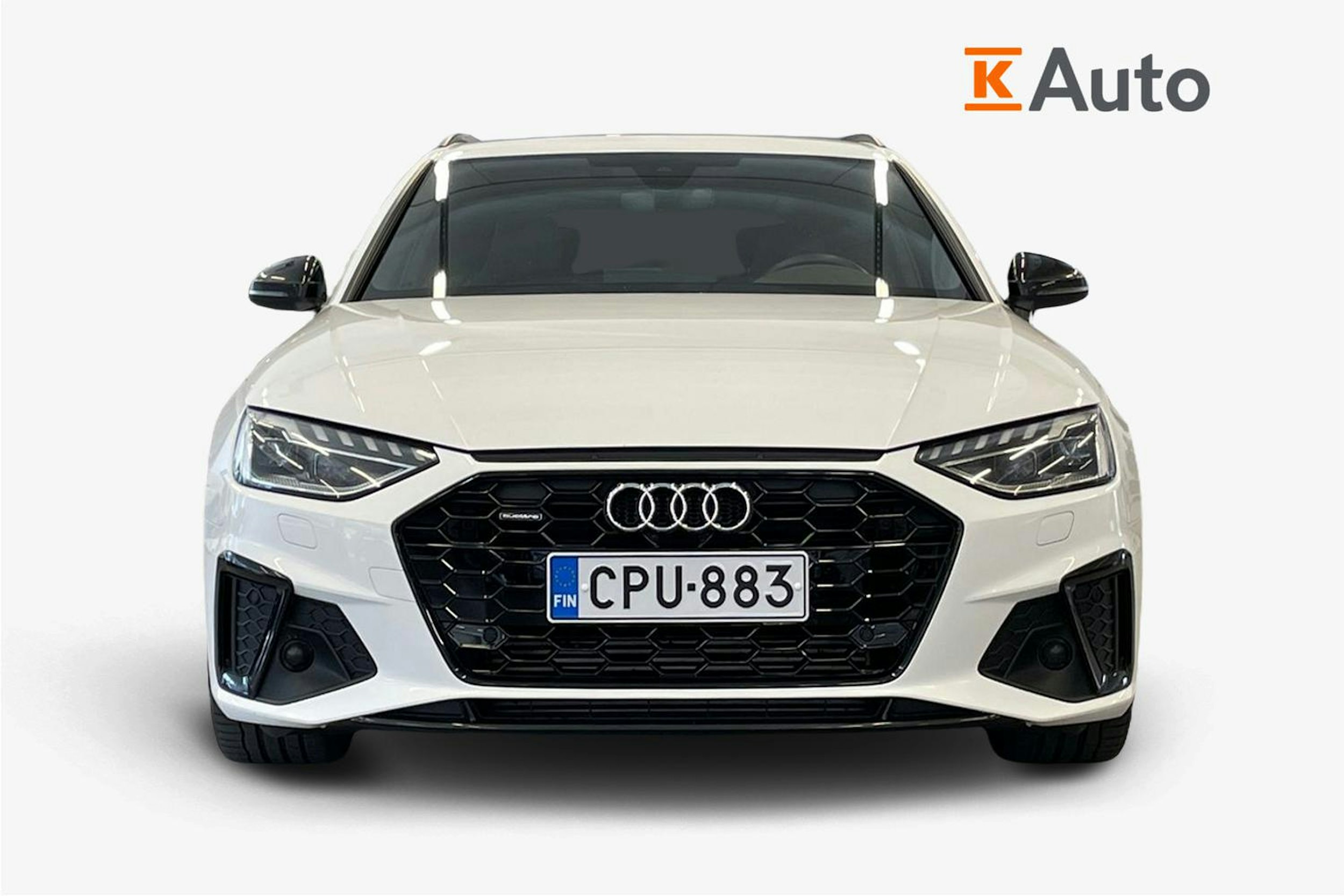 Valkoinen Audi A4 2021 kuva 5.