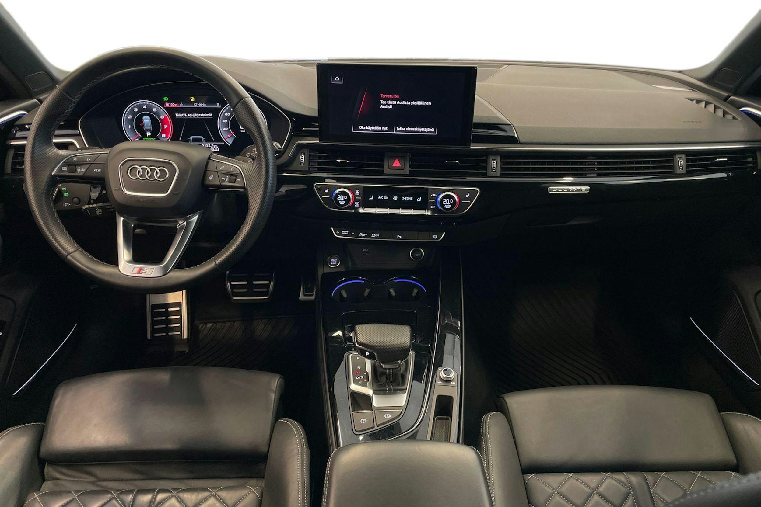 Valkoinen Audi A4 2021 kuva 9.