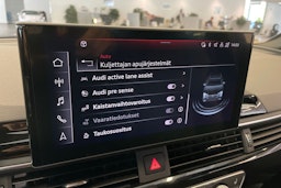 Valkoinen Audi A4 2021 kuva 23.