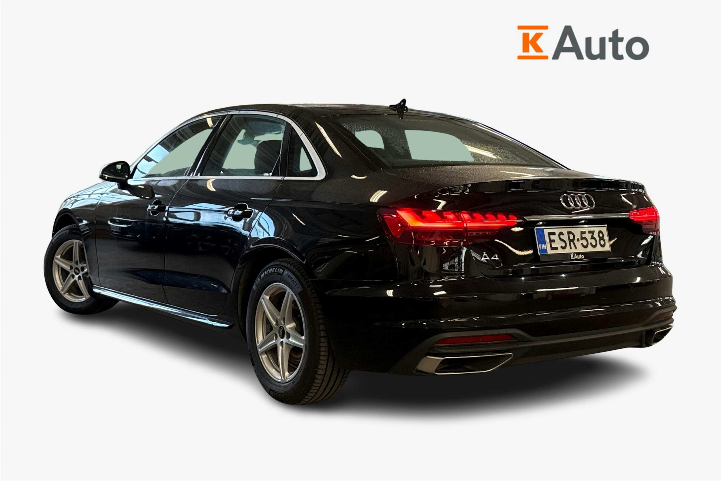 musta Audi A4 2021 kuva 2.