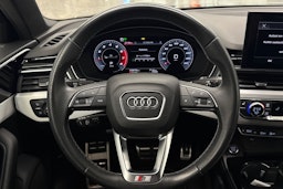 musta Audi A4 2021 kuva 14.