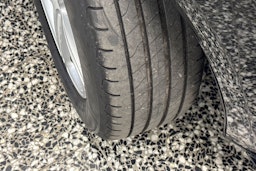 musta Audi A4 2021 kuva 41.