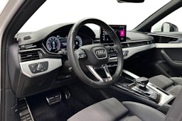 valkoinen Audi A4 2021 kuva 7.