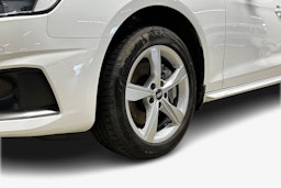 valkoinen Audi A4 2021 kuva 11.