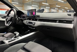 valkoinen Audi A4 2021 kuva 14.