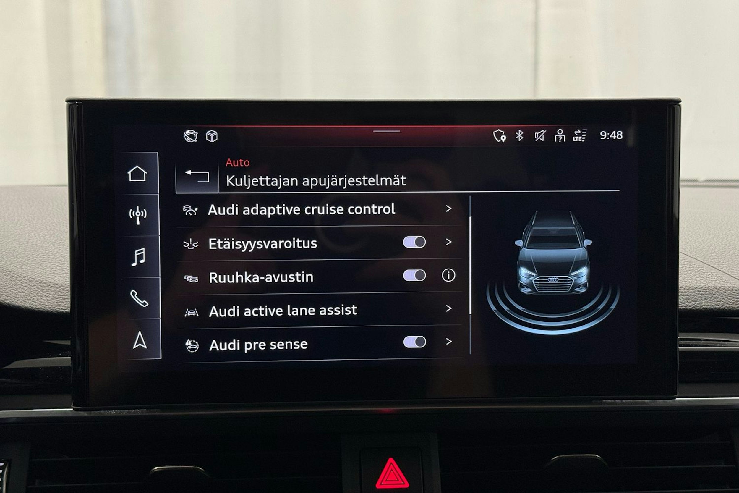 met. harmaa Audi A4 2021 kuva 23.