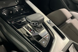 musta Audi A4 2021 kuva 20.